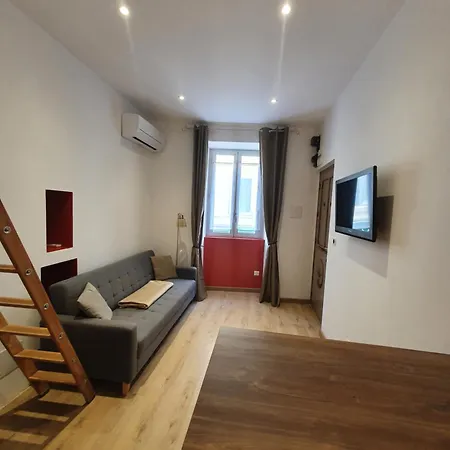 Apartament Entierement Renove Vieille *