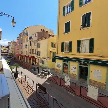 Entierement Renove Vieille Аяччо